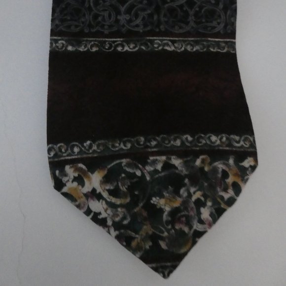 CHRISTIAN DUMAS | 100% Silk | Necktie - Picture 2 of 6